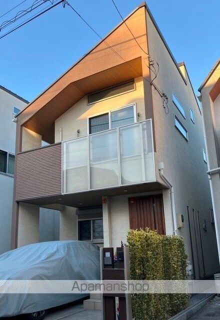 深沢戸建[2LDK/84.77m2]の外観