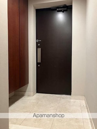 東京都世田谷区粕谷２丁目[2LDK/72.66m2]の玄関