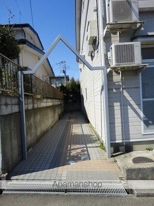 サニーライフ国見ヶ丘[2K/30m2]のエントランス1