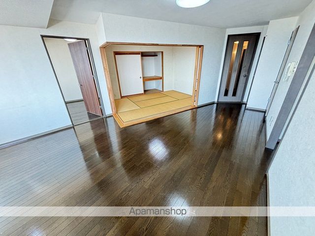ドムス富岡IIの内装写真