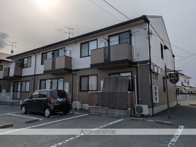 メゾンシャルマンの外観写真