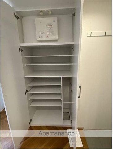 エルスタンザ西荻MODERNOの内装写真