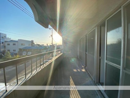 香川県高松市高松町[3DK/51.3m2]のバルコニー