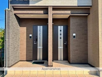 ベストウォール篠原[2LDK/64.55m2]のエントランス2