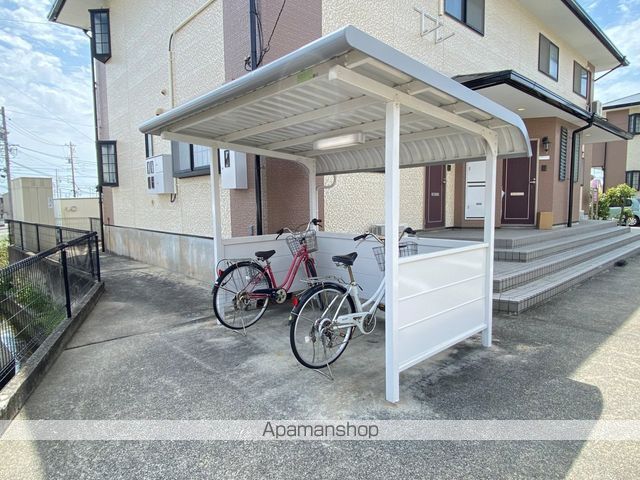 ハイステージ志都呂館IIIの外観写真