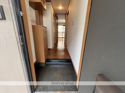 フォルティア[1LDK/36m2]の玄関