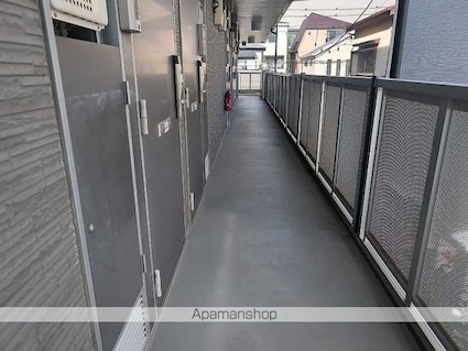 レオパレスラホンテーヌ[1K/22.74m2]の共用部2