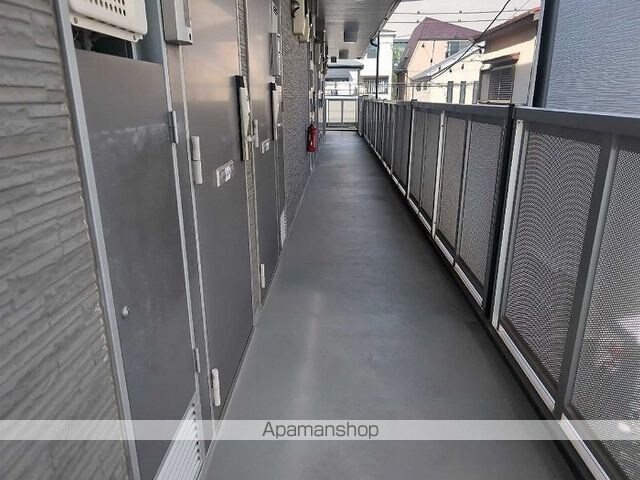 レオパレスラホンテーヌ[1K/22.74m2]の共用部2