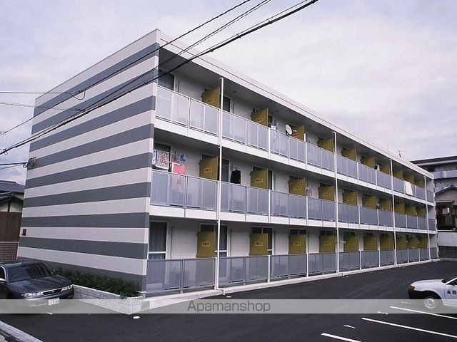 レオパレスプレミール東本浦[1K/23.18m2]の外観1