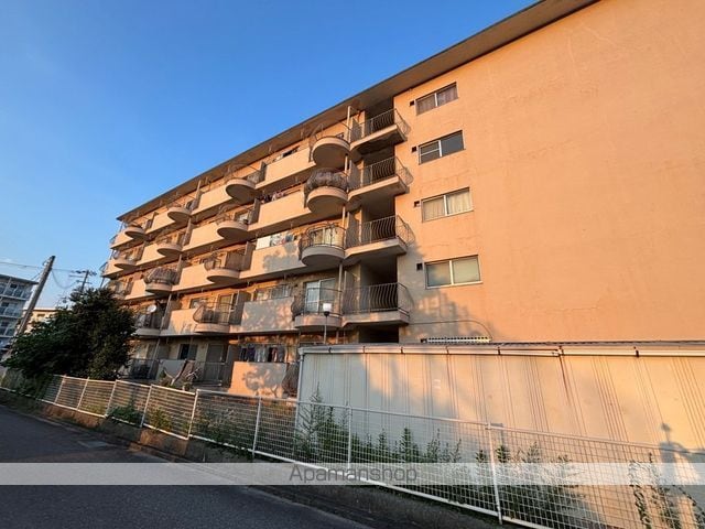 東朋第一マンションの外観写真