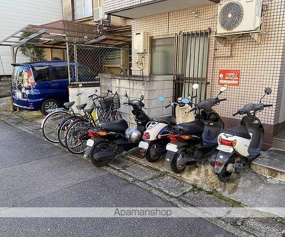コーポ東代の外観写真