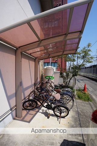 アヴニールの外観写真