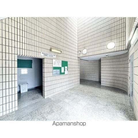 セグレスト平野の玄関写真