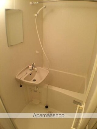 レオパレスＡｃｅｒｏ[1K/22.35m2]の洗面所