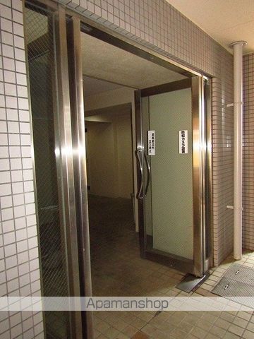ベルトピア新松戸第2の玄関写真