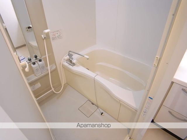 レゾナンス庚午の内装写真