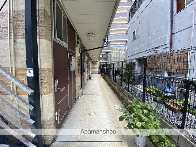 レオパレスMOGAMIの玄関写真