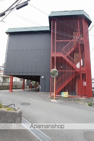 菊地マンションの玄関写真