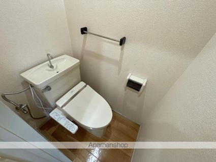 ベルエール八本松３０２号[1DK/30.89m2]のトイレ