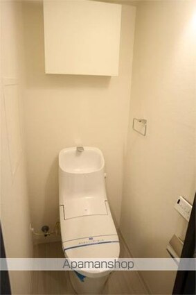 ブリーズ代々木上原[1K/28.31m2]のトイレ