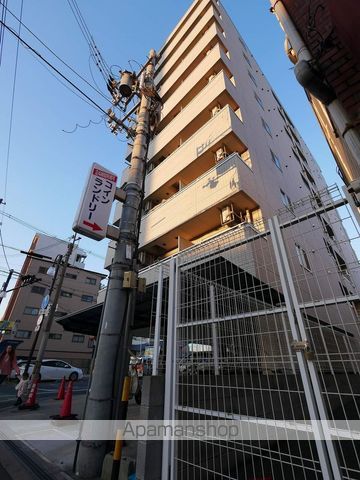 嵜本レジデンス福島の外観写真