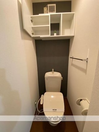 リジェール東山崎　Ａ・Ｂ[2DK/55.44m2]のトイレ