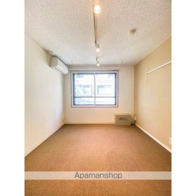 ラシクラス上野[1DK/26.04m2]の玄関