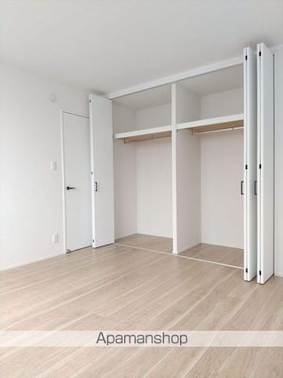 和歌山県和歌山市西小二里３丁目[3LDK/99.92m2]の収納