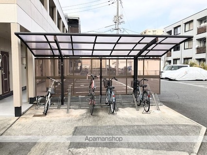 ニューエクセル三宅　Ｆ[1K/24.4m2]の外観2