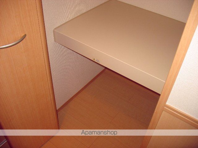 レフィナードカルチェ C棟の内装写真
