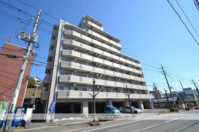 中央ロイヤルマンション[1K/24.45m2]の外観4