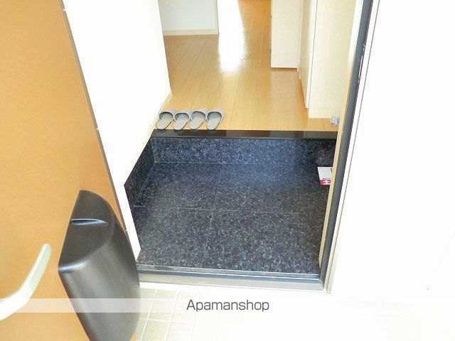 プラタナスの内装写真