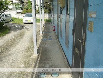 レオパレスセブン[1K/19.87m2]の玄関