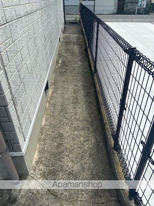 グランコート三野[2DK/44.71m2]の共用部2