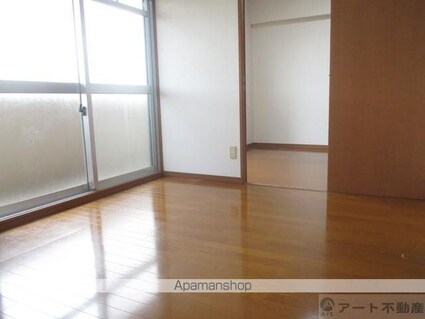 ノイシュロス久万ノ台[2DK/41.85m2]のリビング・居間