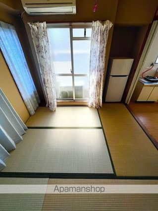 和歌山県和歌山市島崎町３丁目[1K/15m2]の内装2