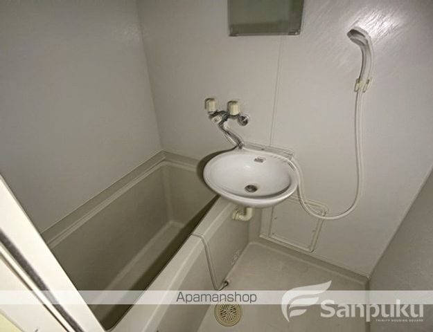 レオパレスIKUSHIの内装写真