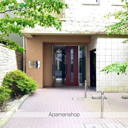 Ｇｒｅｅｎｗｉｃｈ　Ｈｏｕｓｅ[1DK/30.45m2]のエントランス1