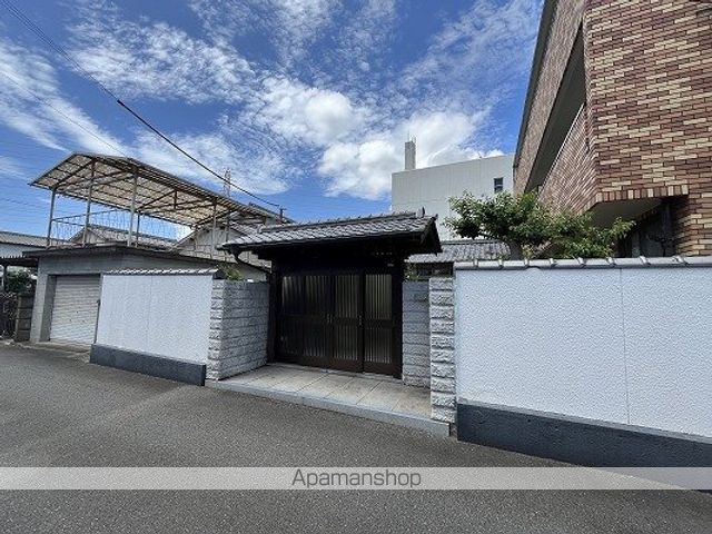 姫新線 播磨高岡駅 徒歩22分 1階建 築38年の玄関写真