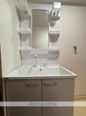 名瀬ハイツの内装写真