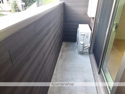 ブルムンタウン[1R/33.31m2]のバルコニー