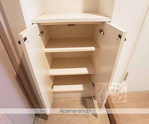 コアロード鷹ヶ峯の内装写真