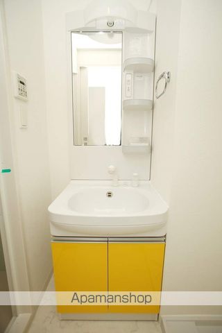 ビガーポリス405同心IIIの内装写真