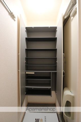 グラシューズIIの内装写真
