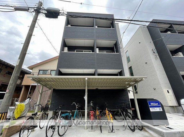 月光江波東参番館の外観写真