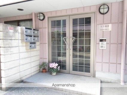 東京都杉並区高円寺南２丁目[2K/28.04m2]のエントランス1