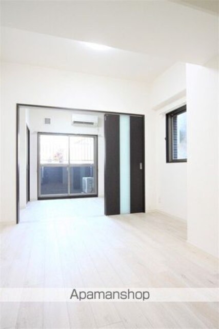 Ｍａｙｆａｉｒ　ｋｉｙａｃｈｏ　ｓｑｕａｒｅ[1LDK/29.05m2]のリビング・居間