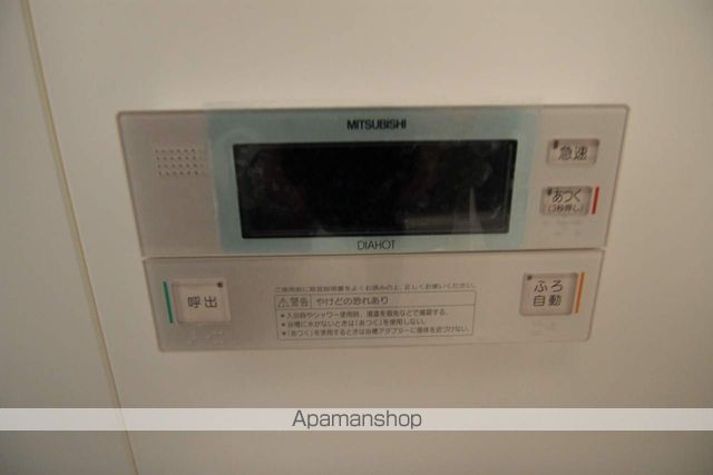 タカマツレジデンス緑地公園SOUTHの内装写真