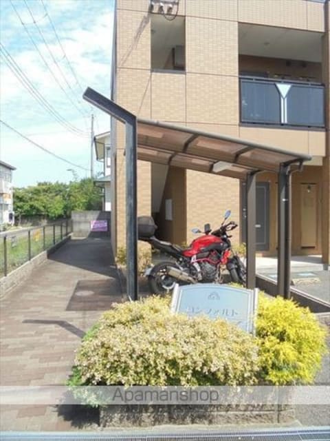 和歌山県和歌山市本脇[1K/26.25m2]のエントランス1