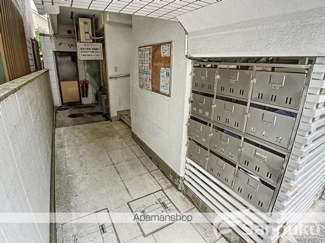 竹田ビルの玄関写真